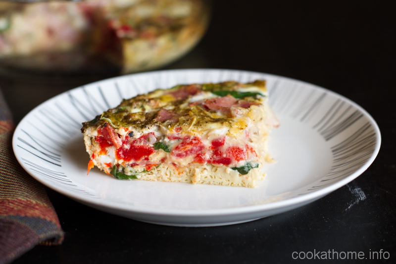 A yummy and hearty dish that is chock full of whole healthy ingredients - this Whole30 compliant crustless ham and veggie quiche really satisfies #quiche #cookathome #glutenfree #dairyfree