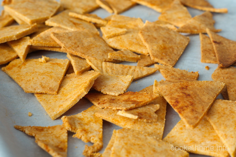 Healthy tortilla chips that are grain-free, gluten-free and Paleo-friendly. Use for dipping in salsa, as chips for nachos or just in soups as you please! #tortillachips