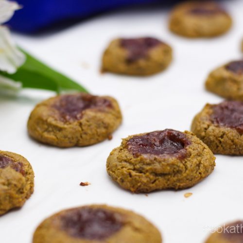 Cook at home Vegan peanut butter & jelly cookies